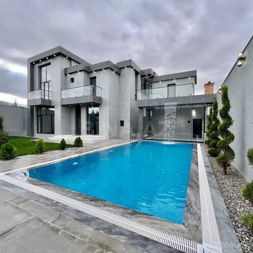 Сдаётся 5-комн. дом/дача 350 м², пос. Мардакан, photo 1 from 12
