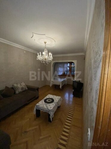 Продаётся 4-комн. вторичка 105 м², м. Ази Асланов, photo 3 from 11