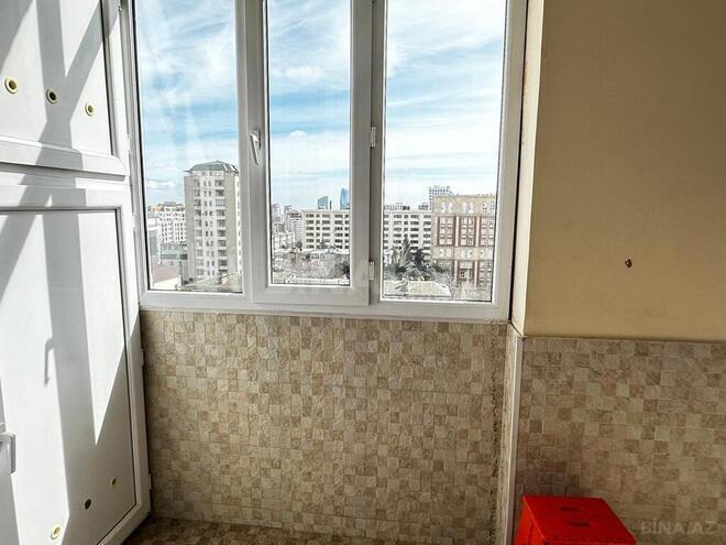 Продаётся 4-комн. новостройка 215 м², Насиминский  р., photo 24 from 25