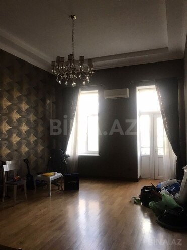 Satılır 3 otaqlı köhnə tikili 85 m², Sahil m., photo 8 from 17