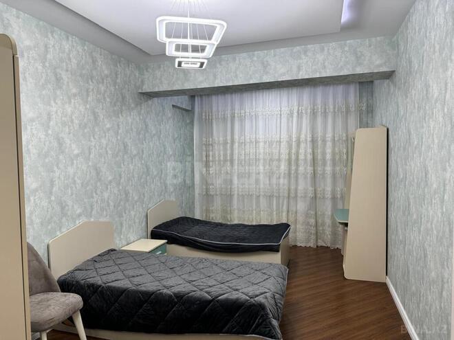İcarəyə verilir 3 otaqlı yeni tikili 130 m², 28 May m., photo 9 from 18