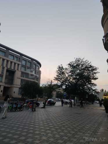 Satılır 1 otaqlı köhnə tikili 35 m², Elmlər Akademiyası m., photo 4 from 16