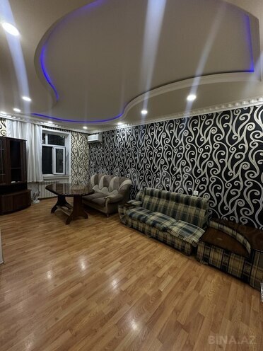 Сдаётся 3-комн. вторичка 70 м², пос. Бакиханова, photo 4 from 9