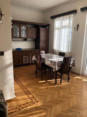 Сдаётся 4-комн. вторичка 85 м², м. Кара Караев, photo 3 from 10