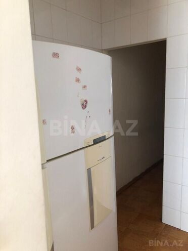 Сдаётся 4-комн. вторичка 85 м², м. Кара Караев, photo 5 from 10