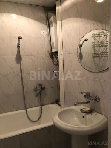 Сдаётся 4-комн. вторичка 85 м², м. Кара Караев, photo 8 from 10