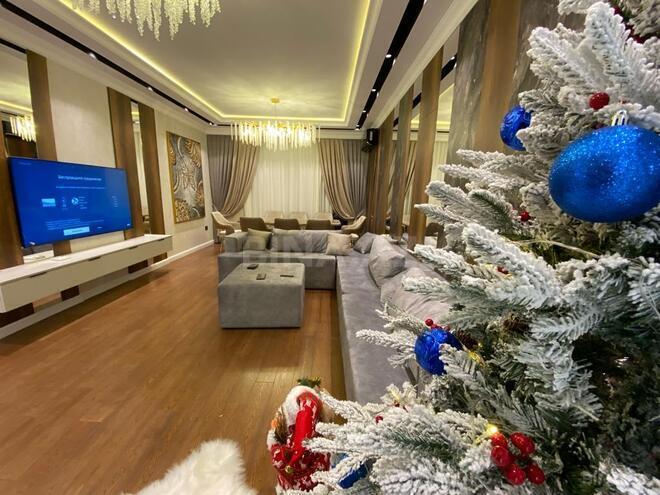 Сдаётся 2-комн. новостройка 110 м², м. 8 ноября, photo 3 from 25