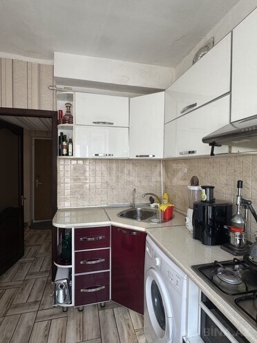 Satılır 2 otaqlı köhnə tikili 46.7 m², Nizami m., photo 12 from 19