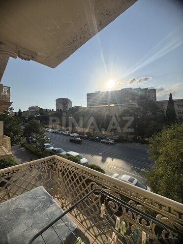 Satılır 2 otaqlı köhnə tikili 46.7 m², Nizami m., photo 18 from 19