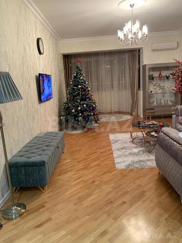 Satılır 3 otaqlı yeni tikili 82 m², 8 Noyabr m., photo 3 from 18
