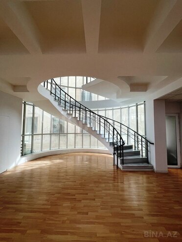 İcarəyə verilir 20 otaqlı ofis 2 000 m², İçəri Şəhər m., photo 24 from 32