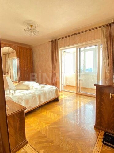 Satılır 3 otaqlı köhnə tikili 92 m², 28 May m., photo 8 from 28