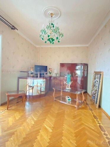 Satılır 3 otaqlı köhnə tikili 92 m², 28 May m., photo 4 from 28