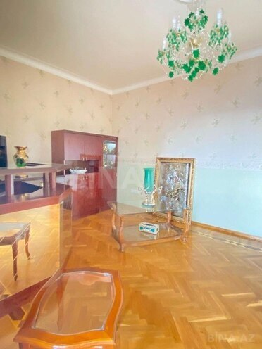 Satılır 3 otaqlı köhnə tikili 92 m², 28 May m., photo 11 from 28