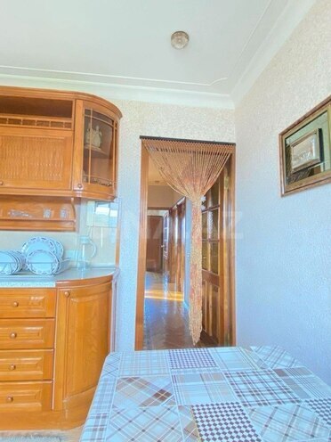 Satılır 3 otaqlı köhnə tikili 92 m², 28 May m., photo 21 from 28