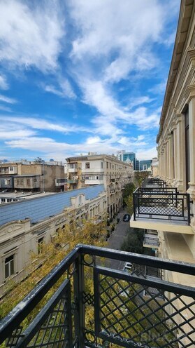 Сдаётся 4-комн. офис 360 м², м. Сахил, photo 4 from 13