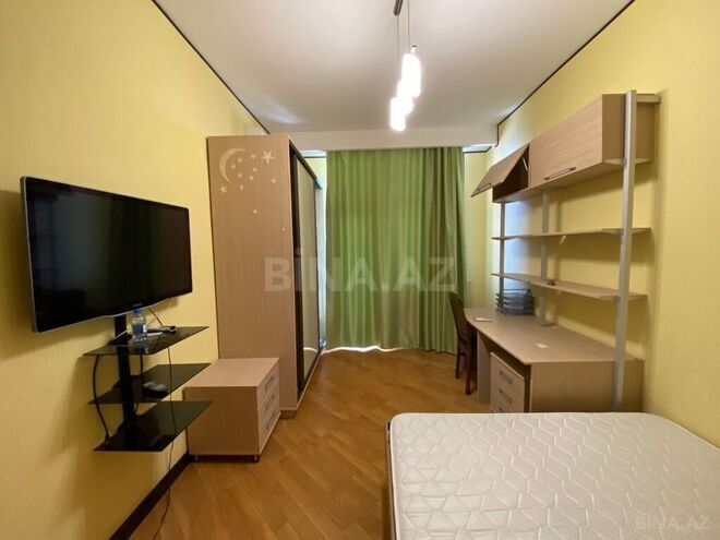 Сдаётся 4-комн. новостройка 180 м², м. 28 мая, photo 6 from 17