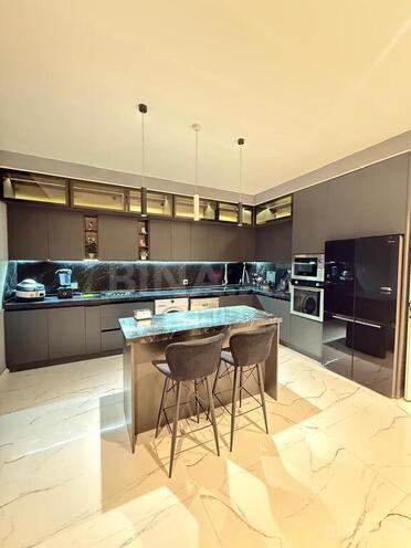 Продаётся 9-комн. дом/дача 325 м², пос. Нардаран, photo 7 from 32