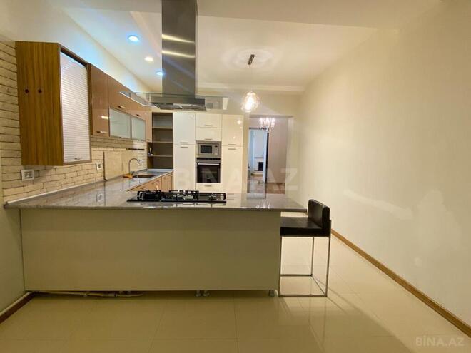 Satılır 8 otaqlı həyət evi/bağ evi 367 m², Gənclik m., photo 10 from 30