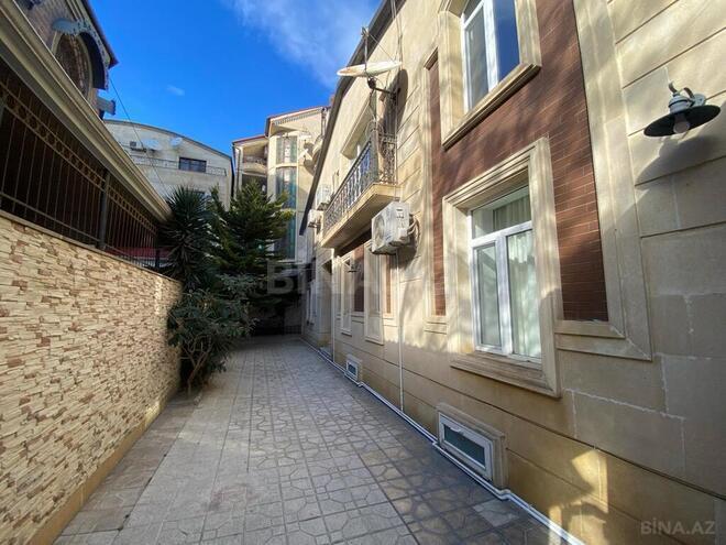 Satılır 8 otaqlı həyət evi/bağ evi 367 m², Gənclik m., photo 29 from 30