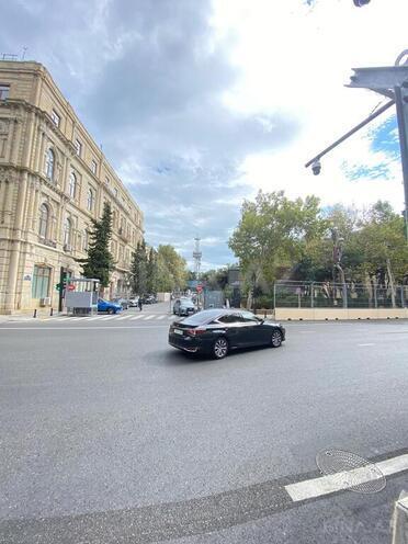 Сдаётся 2-комн. офис 100 м², м. Сахил, photo 24 from 26