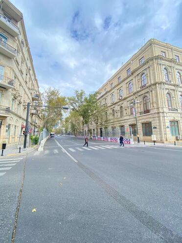 Сдаётся 2-комн. офис 100 м², м. Сахил, photo 22 from 26