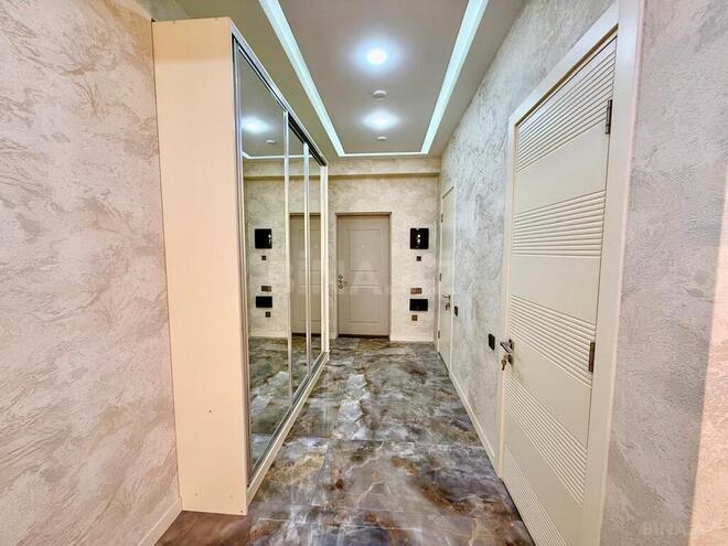 Продаётся 2-комн. новостройка 106 м², м. Кара Караев, photo 10 from 13