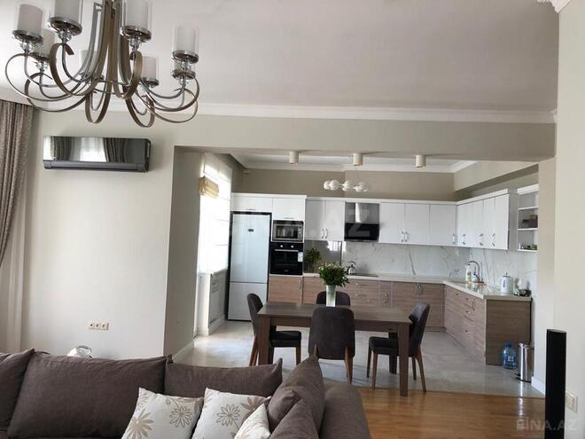 İcarəyə verilir 3 otaqlı yeni tikili 110 m², İçəri Şəhər m., photo 7 from 16