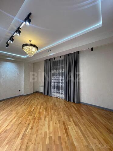 Продаётся 3-комн. новостройка 77 м², м. Кара Караев, photo 1 from 18