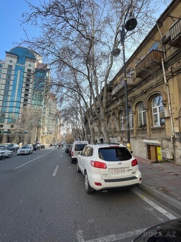 Satılır 3 otaqlı köhnə tikili 69 m², Sahil m., photo 20 from 28