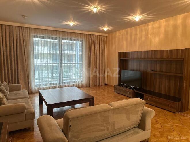 Satılır 4 otaqlı yeni tikili 180 m², Səbail r., photo 3 from 23