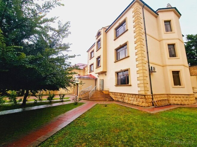 Сдаётся 15-комн. офис 700 м², пос. Бадамдар, photo 3 from 32