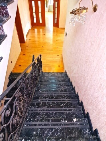 Сдаётся 15-комн. офис 700 м², пос. Бадамдар, photo 11 from 32