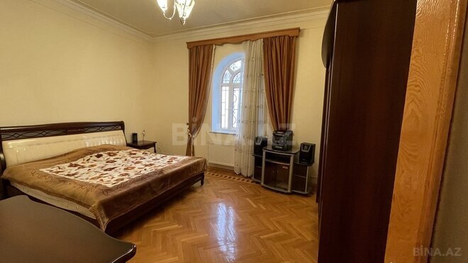 Satılır 7 otaqlı həyət evi/bağ evi 450 m², 7-ci mikrorayon q., photo 16 from 21