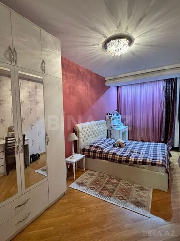 Satılır 4 otaqlı yeni tikili 190 m², 28 May m., photo 16 from 25