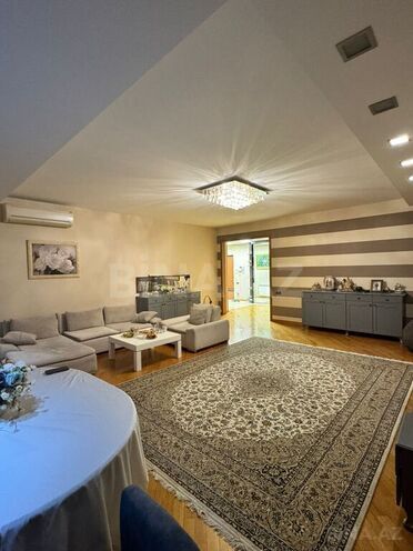 Satılır 4 otaqlı yeni tikili 190 m², 28 May m., photo 3 from 25