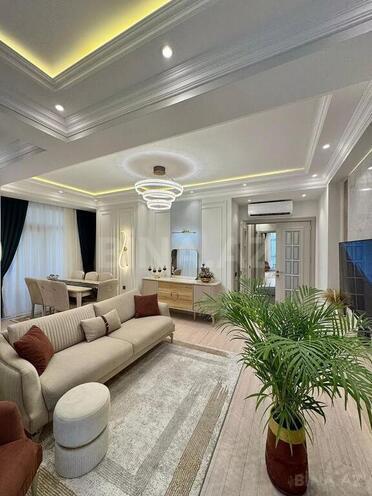 Продаётся 3-комн. новостройка 126 м², м. Низами, photo 3 from 16