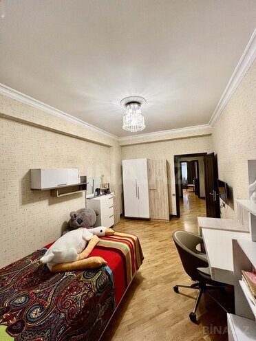 Продаётся 3-комн. новостройка 135 м², м. 8 ноября, photo 12 from 15