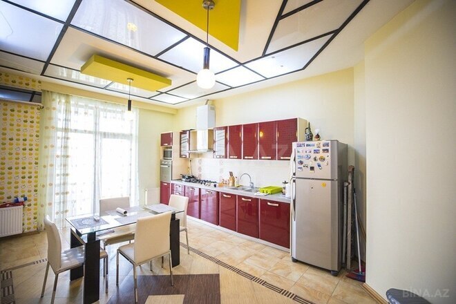 Сдаётся 4-комн. новостройка 240 м², Насиминский  р., photo 8 from 25