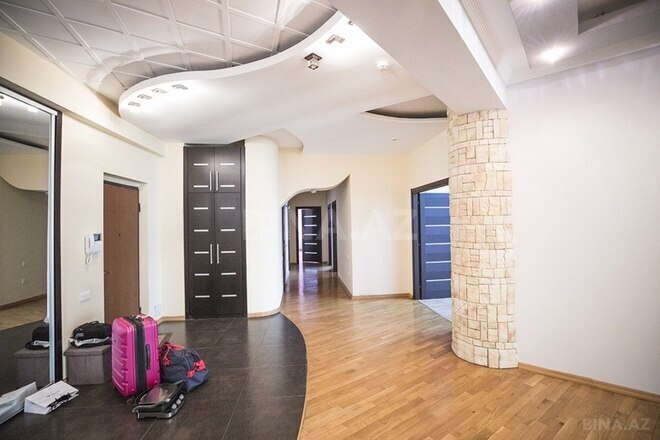 Сдаётся 4-комн. новостройка 240 м², Насиминский  р., photo 14 from 25