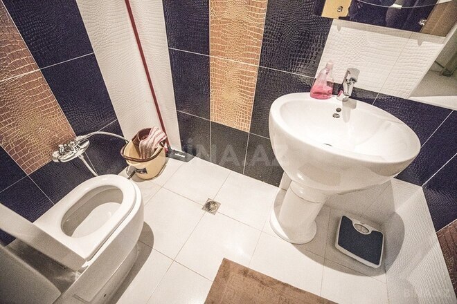 Сдаётся 4-комн. новостройка 240 м², Насиминский  р., photo 20 from 25