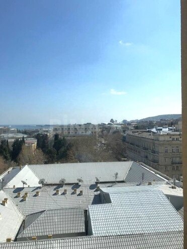 İcarəyə verilir 3 otaqlı yeni tikili 130 m², İçəri Şəhər m., photo 14 from 20