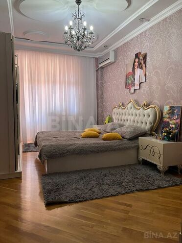 Продаётся 4-комн. новостройка 135 м², м. Иншаатчылар, photo 1 from 22