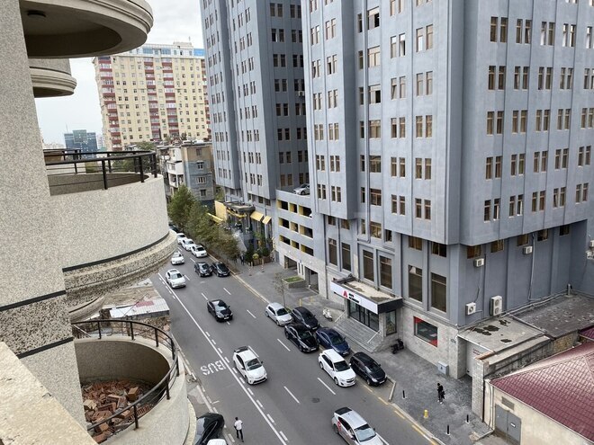 Продаётся 4-комн. новостройка 220 м², м. Низами, photo 16 from 28