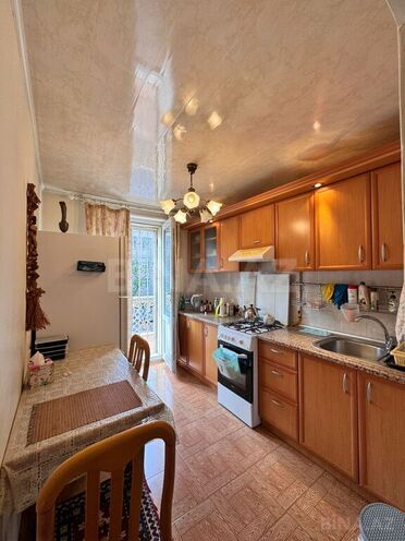 Satılır 3 otaqlı köhnə tikili 75 m², Elmlər Akademiyası m., photo 6 from 12