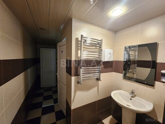 Сдаётся 7-комн. офис 400 м², м. Низами, photo 17 from 18