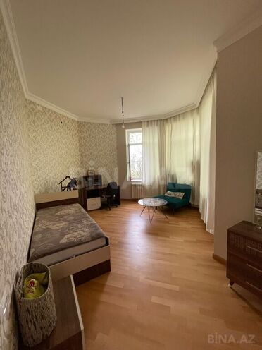 Продаётся 8-комн. дом/дача 800 м², Хатаинский р., photo 9 from 32