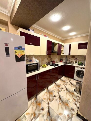 Продаётся 2-комн. новостройка 65 м², Бинагадинский р., photo 8 from 18