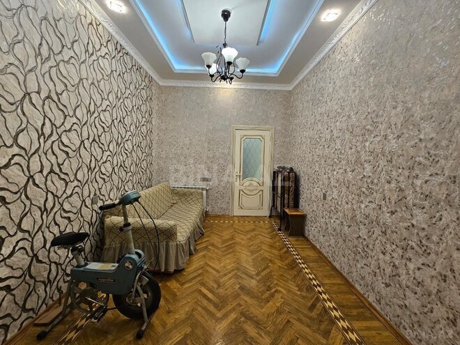 Сдаётся 3-комн. офис 90 м², м. Низами, photo 8 from 15