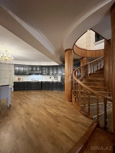 Продаётся 5-комн. дом/дача 220 м², photo 4 from 19